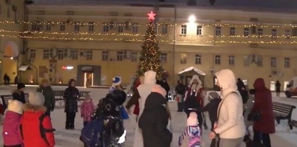 Новогодняя ёлка прошла в Вознесенских казармах Ярославля