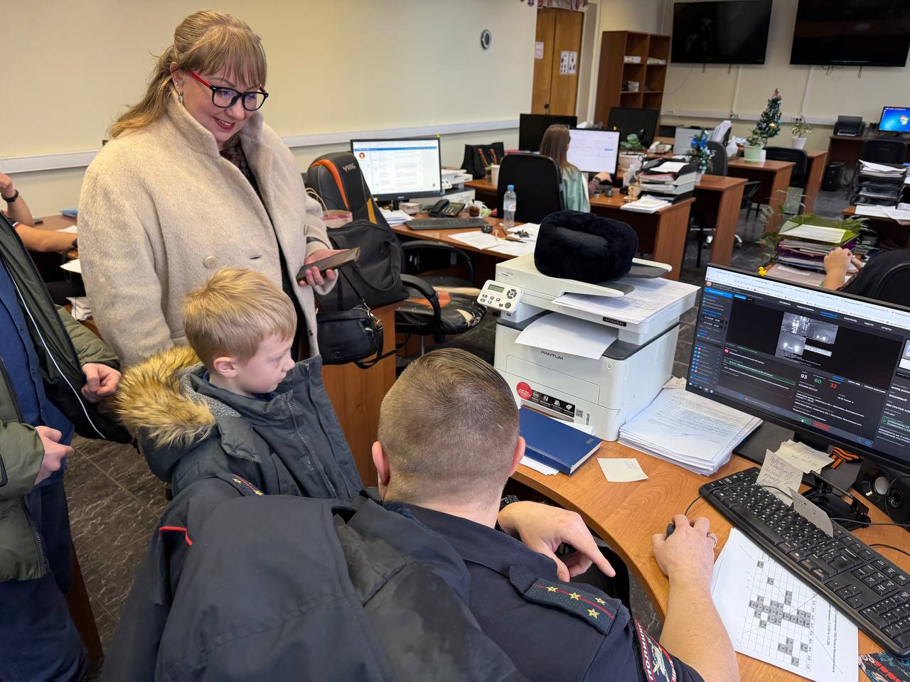 В Госавтоинспекции подвели итоги конкурса рисунков «Сияй ярче!»