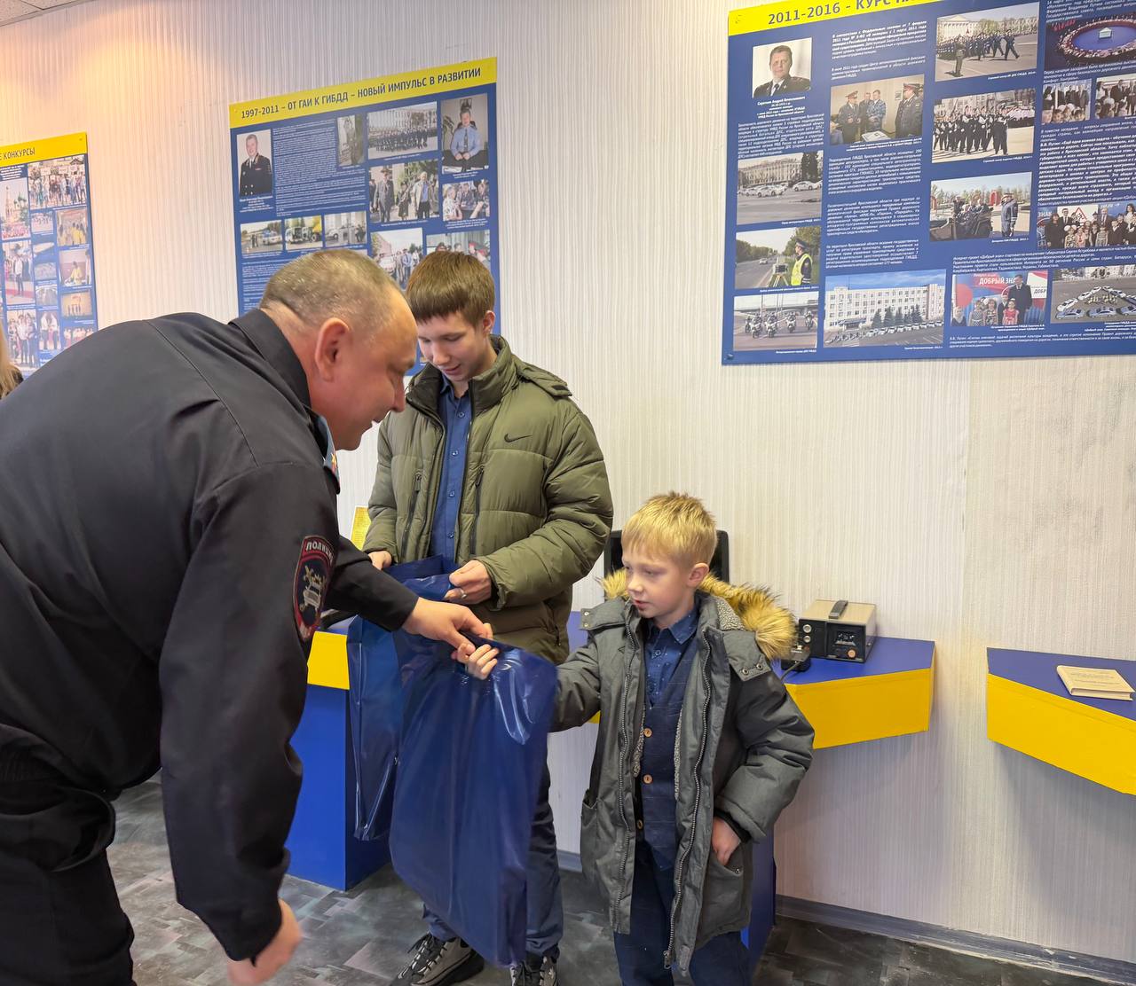 В Госавтоинспекции подвели итоги конкурса рисунков «Сияй ярче!» В Госавтоинспекции подвели итоги конкурса рисунков «Сияй ярче!»