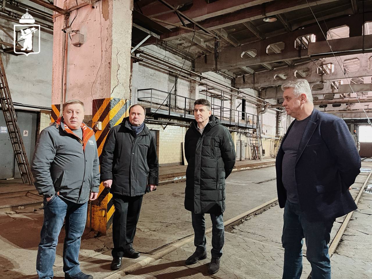 Мэр Ярославля провел рабочую встречу на предприятии «Яргорэлектротранс» Мэр Ярославля провел рабочую встречу на предприятии «Яргорэлектротранс»