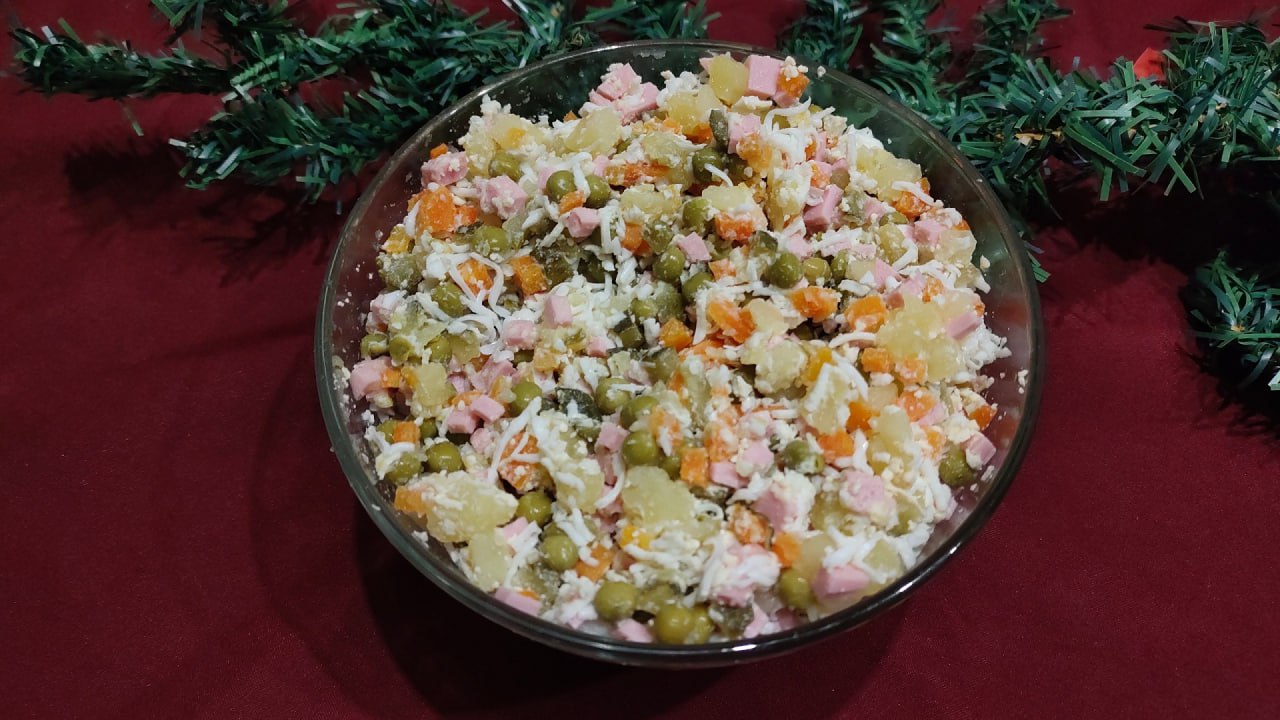 Не больше трех ложек: ярославцам назвали безопасную для организма порцию оливье