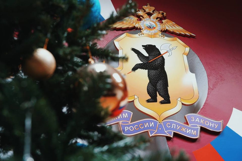 Новогоднее поздравление начальника УМВД России по Ярославской области Алексея Школкина