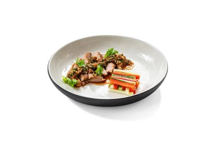 Вкусная свиная шея в азиатском стиле