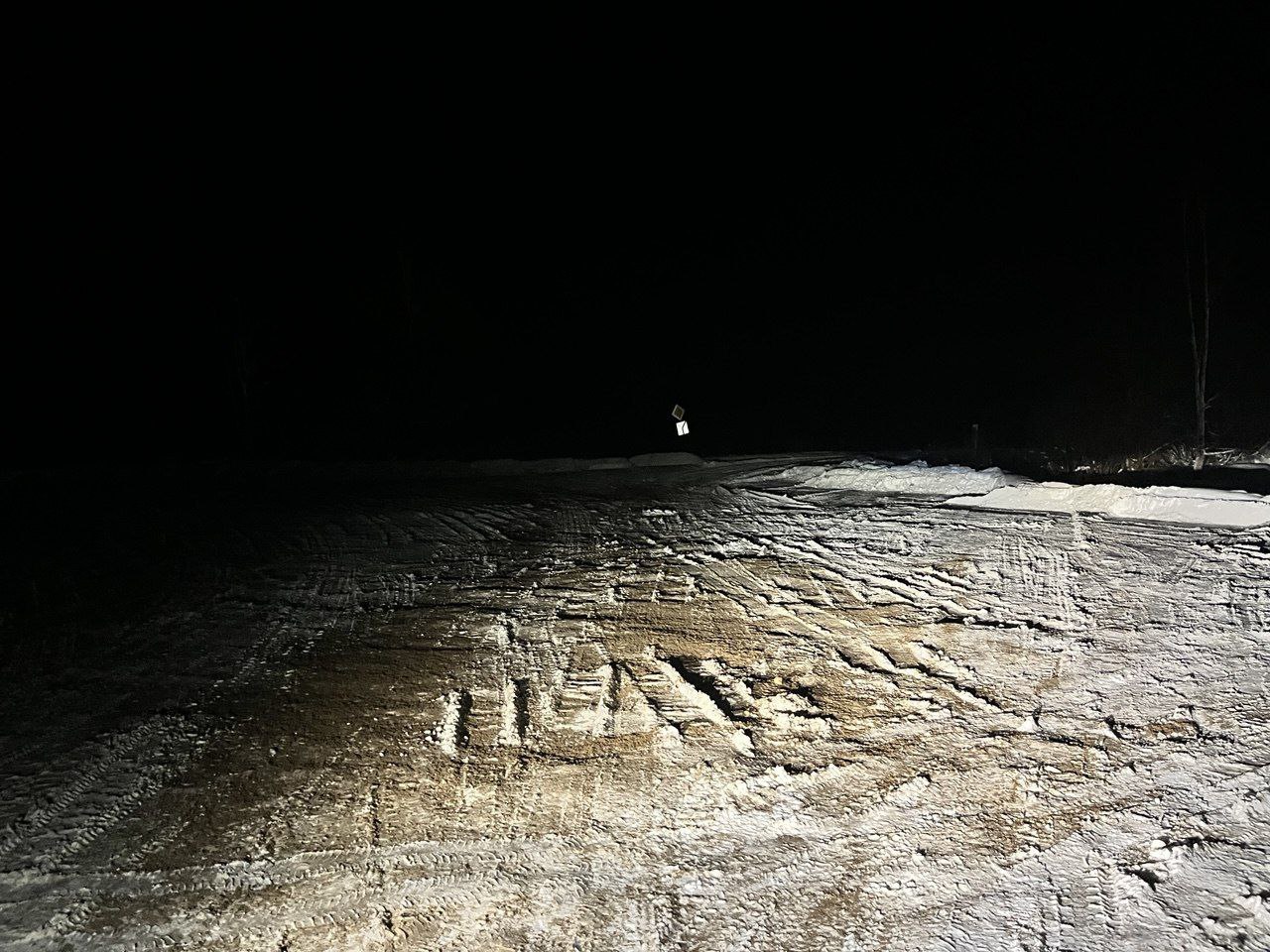 После вмешательства Переславской межрайонной прокуратуры организована уборка снега на дороге регионального значения, по которой ходит рейсовый автобус После вмешательства Переславской межрайонной прокуратуры организована уборка снега на дороге регионального значения, по которой ходит рейсовый автобус