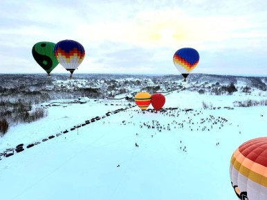 В Ярославской области проходит зимний фестиваль воздухоплавания