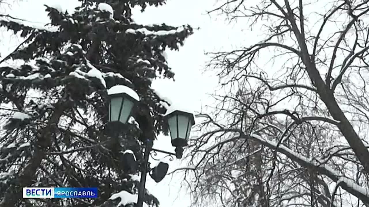 Обрывы линий электропередач, затор длиной 20 километров на федеральной трассе, заметенные дороги, снежные валы на тротуарах