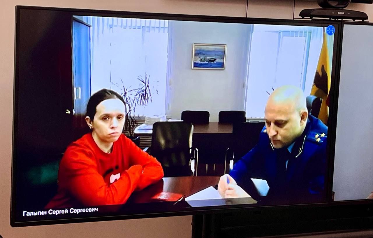 Первый заместитель прокурора Ярославской области Алексей Путилов в режиме видео-конференц-связи провел личный прием жителей города Рыбинска и Рыбинского муниципального округа Первый заместитель прокурора Ярославской области Алексей Путилов в режиме видео-конференц-связи провел личный прием жителей города Рыбинска и Рыбинского муниципального округа