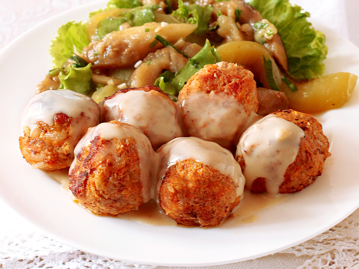 Тефтельки с соусом: вкус, от которого невозможно отказаться