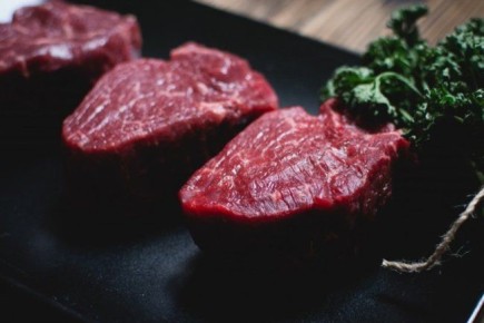 Цены на говядину достигают рекорда: мировой рынок под давлением