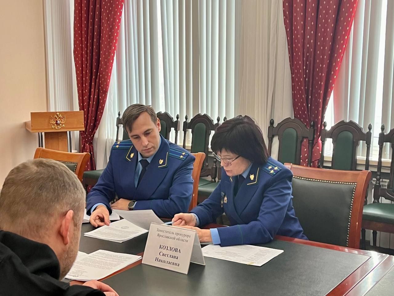 Сегодня, во Всероссийский день приема предпринимателей, заместитель прокурора Ярославской области Светлана Козлова провела личный прием представителей бизнеса Сегодня, во Всероссийский день приема предпринимателей, заместитель прокурора Ярославской области Светлана Козлова провела личный прием представителей бизнеса