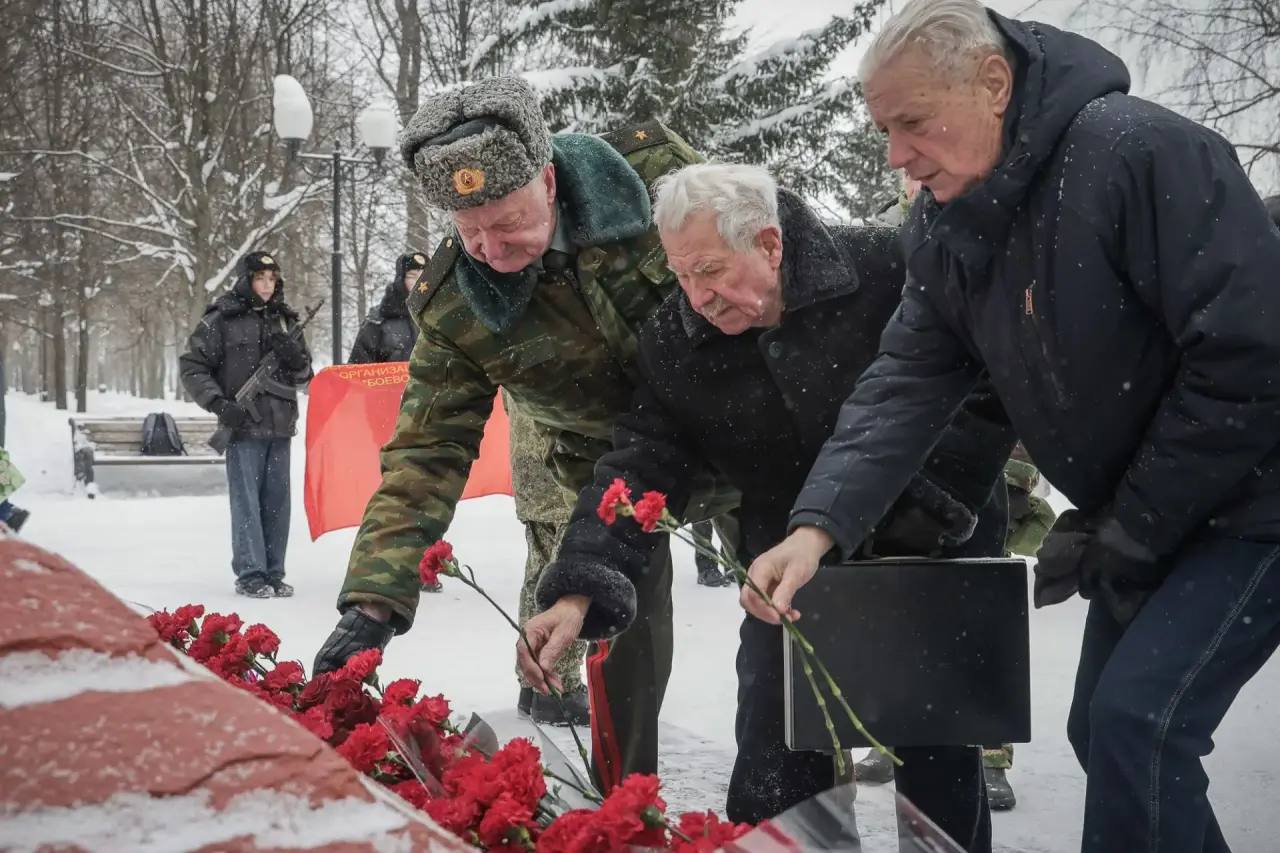 Дмитрий Рудаков: Сегодня день памяти о россиянах, исполнявших служебный долг за пределами Отечества Дмитрий Рудаков: Сегодня день памяти о россиянах, исполнявших служебный долг за пределами Отечества