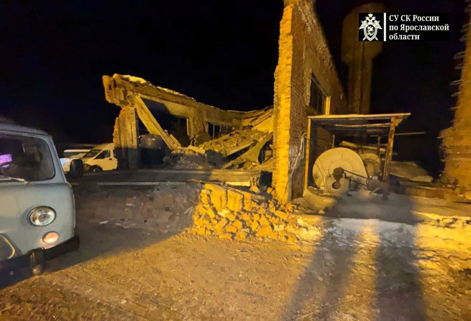 По факту обрушения крыши котельной в селе Угодичи Ростовского округа возбуждено уголовное дело