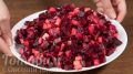 Свекольный салат с селедкой: яркие вкусы и простота приготовления