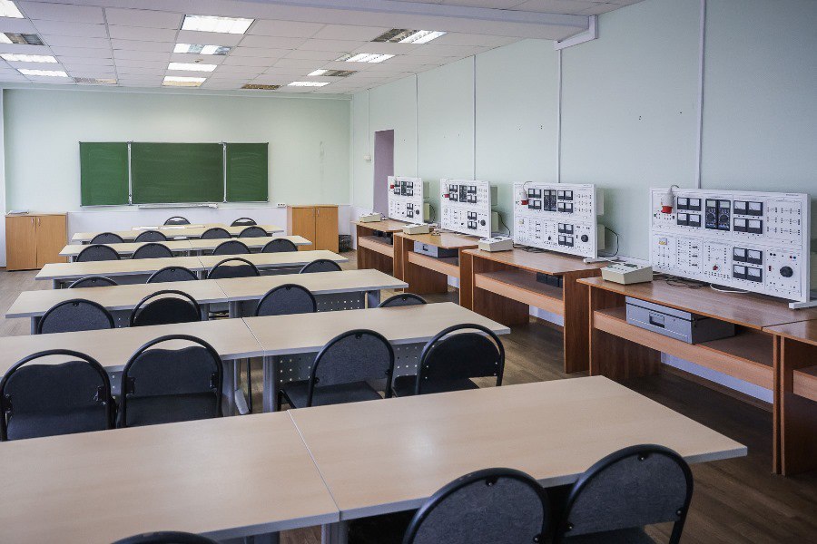 Старшеклассники школы №1 и лицея №2 будут учиться в здании РГАТУ имени П.А. Соловьева Старшеклассники школы №1 и лицея №2 будут учиться в здании РГАТУ имени П.А. Соловьева