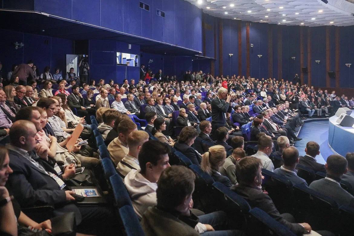 Дмитрий Рудаков: Определены даты проведения XII ежегодного Международного технологического форума «Инновации. Технологии. Производство» Дмитрий Рудаков: Определены даты проведения XII ежегодного Международного технологического форума «Инновации. Технологии. Производство»