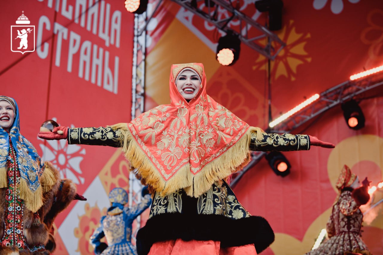 Более 40 тысяч гостей посетили Главную Масленицу страны на Советской площади Более 40 тысяч гостей посетили Главную Масленицу страны на Советской площади