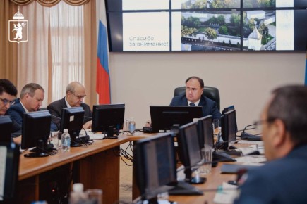 Артём Молчанов: В мэрии началось открытое совещание