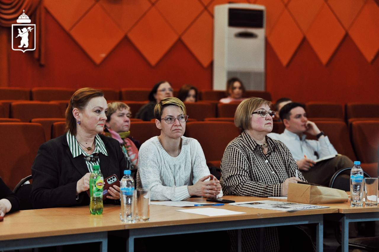 Артём Молчанов: Провели координационный совет во Фрунзенском и Красноперекопском районах города Артём Молчанов: Провели координационный совет во Фрунзенском и Красноперекопском районах города