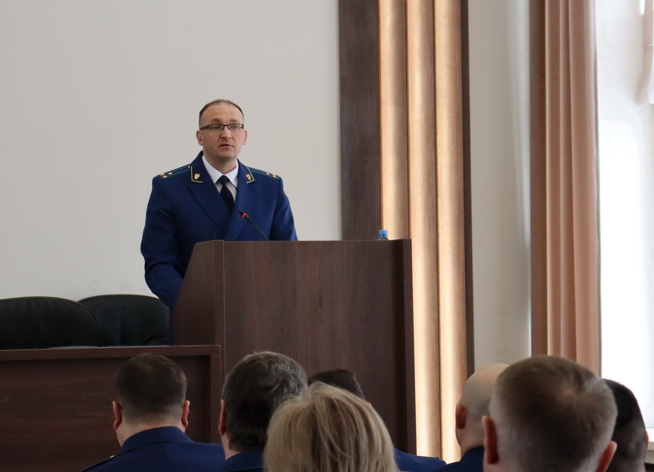 Прокурор Ярославской области Климент Юрздицкий провел заседание коллегии, посвященное подведению итогов работы за 2025 год Прокурор Ярославской области Климент Юрздицкий провел заседание коллегии, посвященное подведению итогов работы за 2025 год