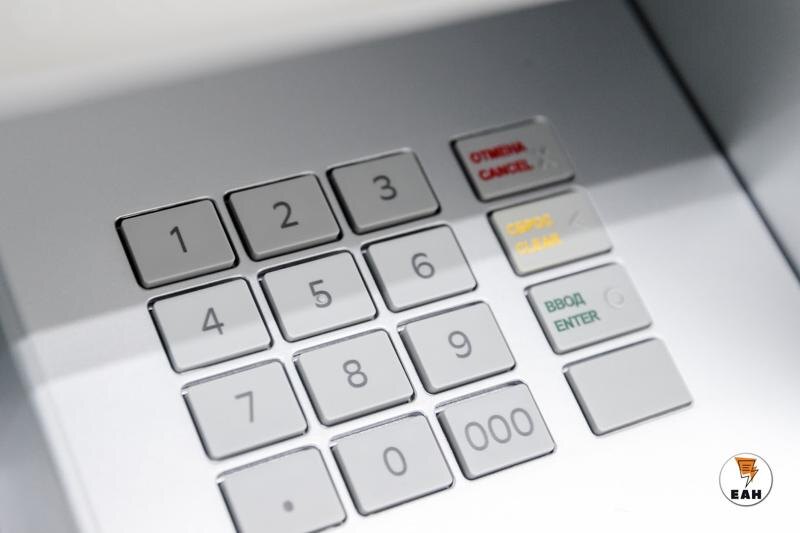 Юрист ставит под сомнение целесообразность нового подхода к выдаче наличных