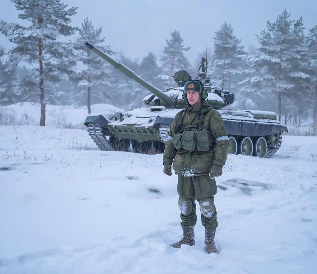 В Ярославской области сумма за привлечение на службу по контракту жителей других регионов выросла