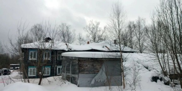 В Гаврилов-Яме снег проломил крышу жилого дома: ситуацию прокомментировал Михаил Евраев