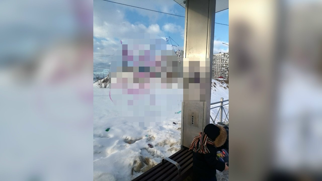 В Ярославле вандалы разрисовали новую остановку