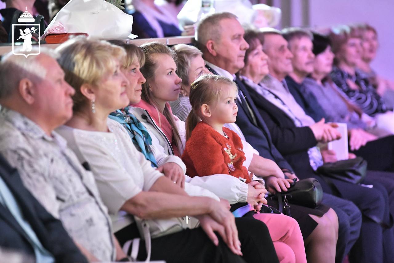 Артём Молчанов: Поздравляю ярославских работников ЖКХ с профессиональным праздником! Артём Молчанов: Поздравляю ярославских работников ЖКХ с профессиональным праздником!