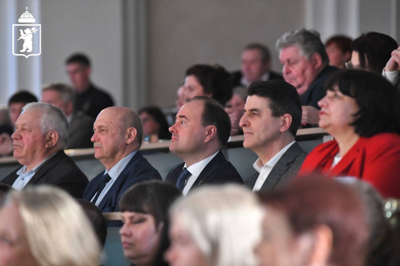 Артём Молчанов: Поздравляю ярославских работников ЖКХ с профессиональным праздником! Артём Молчанов: Поздравляю ярославских работников ЖКХ с профессиональным праздником!