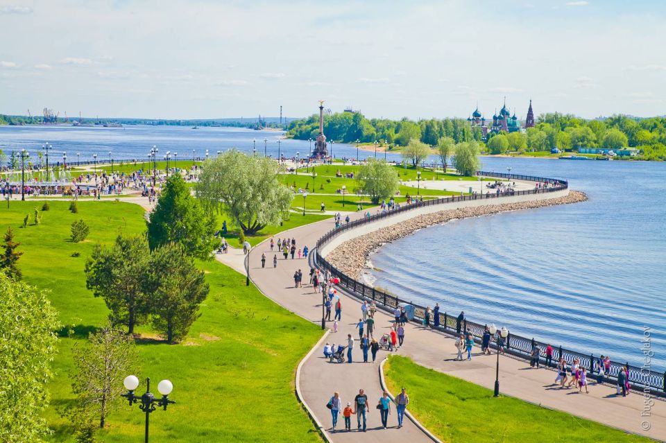 ������������ ����������� ����������� ���������� ����������� ��������� �� �������� ���� ���������� � ���� ���������� ��� ������ 39-������� ������ ���������� �������� � 50-������� ������ �. ������