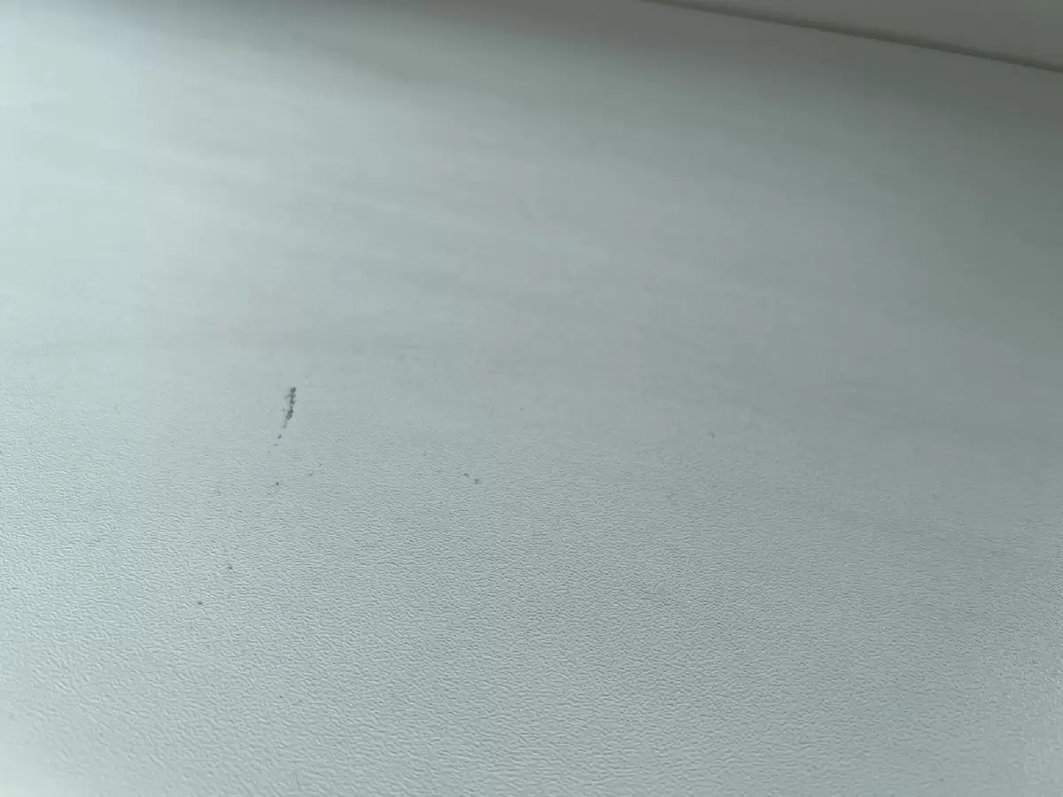 Как вернуть белизну пластиковым подоконникам всего за несколько шагов