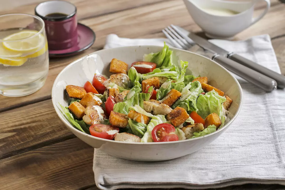 Как приготовить идеальный Цезарь: секреты домашнего шедевра