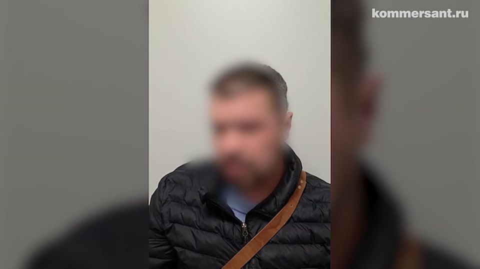 ФСБ задержала жителя Ярославля, которого подозревают в передаче Украине сведений об участниках СВО, сообщили в ведомстве