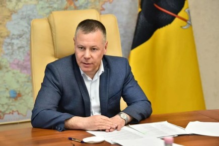 Михаил Евраев: На оперативном совещании обсудили промежуточные результаты работы административных комиссий по демонтажу фактически погибших объектов