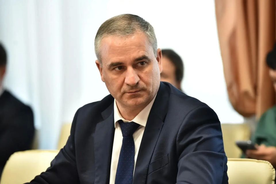 Михаил Евраев: На оперативном совещании Центр управления регионом отметил жалобы жителей Даниловского округа на состояние дороги от Середы до Бухалова Михаил Евраев: На оперативном совещании Центр управления регионом отметил жалобы жителей Даниловского округа на состояние дороги от Середы до Бухалова