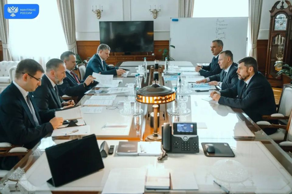 Дмитрий Рудаков: На рабочей встрече с министром транспорта России Андреем Никитиным обсудили стратегически важные для нашего города проекты