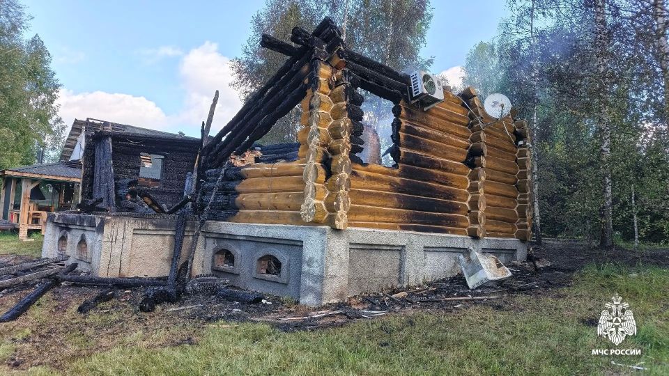 В Угличском округе сгорел дом В Угличском округе сгорел дом