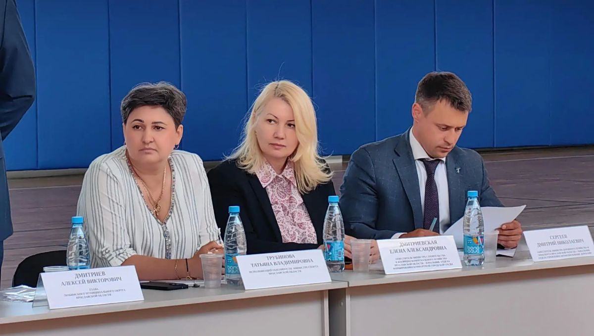 Михаил Евраев: Продолжаем практику проведения открытых встреч с жителями Михаил Евраев: Продолжаем практику проведения открытых встреч с жителями