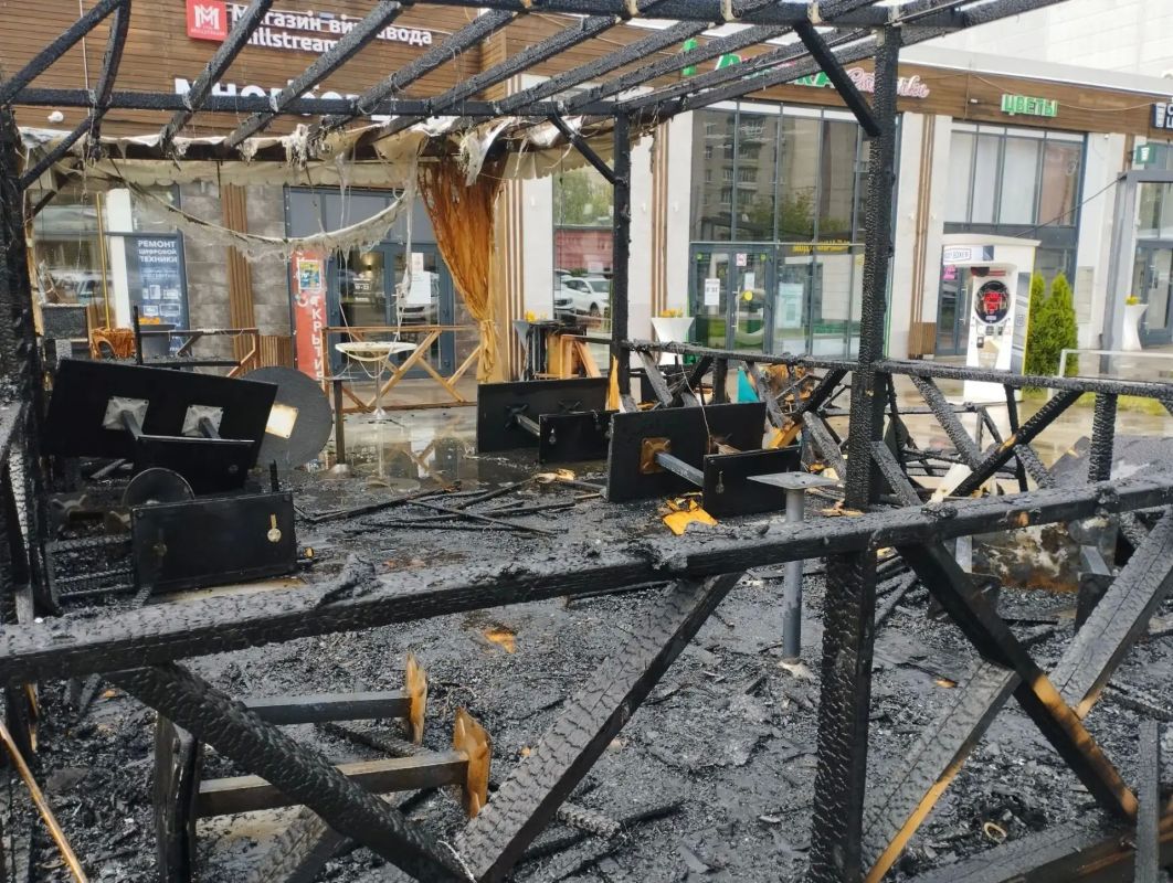 В Заволжском районе города Ярославля взят под стражу мужчина, обвиняемый в поджоге летней веранды В Заволжском районе города Ярославля взят под стражу мужчина, обвиняемый в поджоге летней веранды
