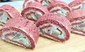 Необычный рулет из селёдки и свеклы превращает привычную закуску в праздник вкуса