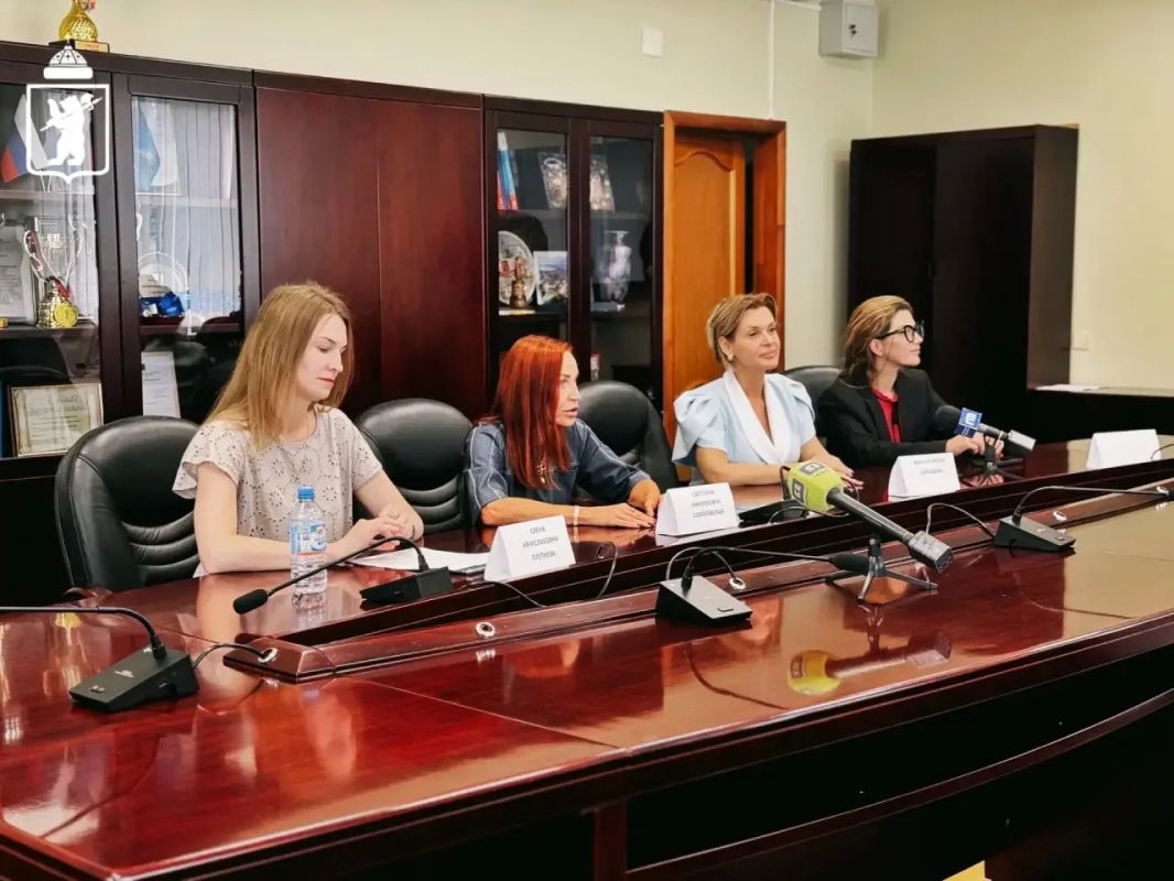 В Ярославле пройдет вокальный конкурс «Честный звук» В Ярославле пройдет вокальный конкурс «Честный звук»