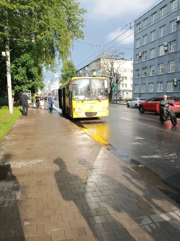 По указанию прокуратуры Кировского района возбуждено уголовное дело по факту ДТП с участием пассажирского автобуса По указанию прокуратуры Кировского района возбуждено уголовное дело по факту ДТП с участием пассажирского автобуса