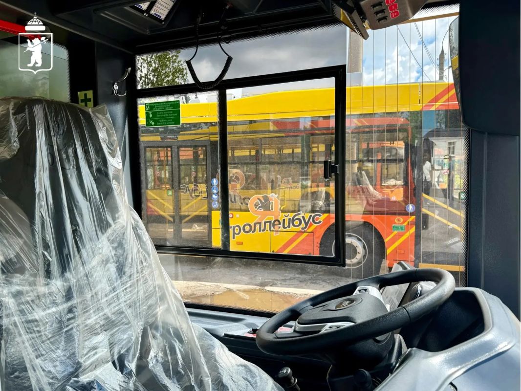 В Ярославль поступили первые новые троллейбусы с автономным ходом В Ярославль поступили первые новые троллейбусы с автономным ходом