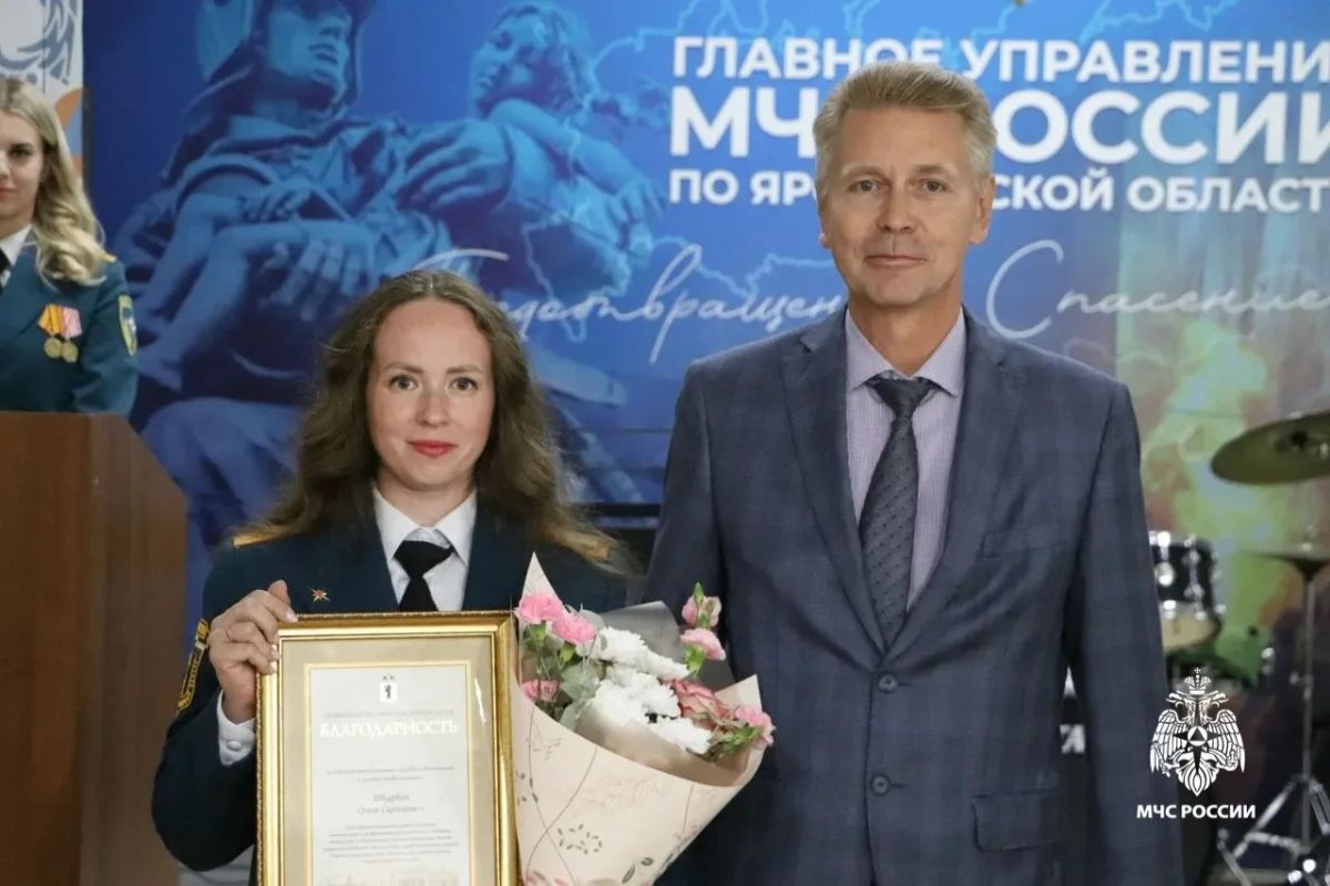 В преддверии профессионального праздника в региональном управлении МЧС России чествовали сотрудников Государственного пожарного надзора В преддверии профессионального праздника в региональном управлении МЧС России чествовали сотрудников Государственного пожарного надзора