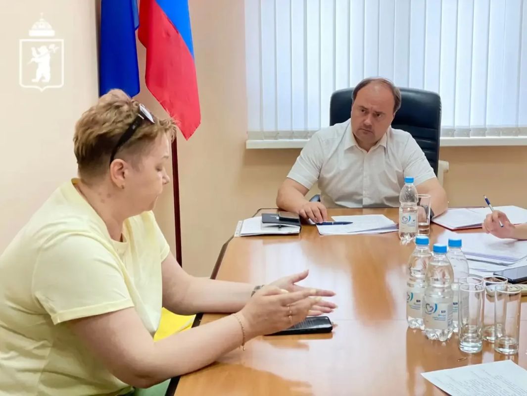 Артём Молчанов: Личные встречи помогают слышать друг друга, находить взаимопонимание и делать наш город лучше Артём Молчанов: Личные встречи помогают слышать друг друга, находить взаимопонимание и делать наш город лучше