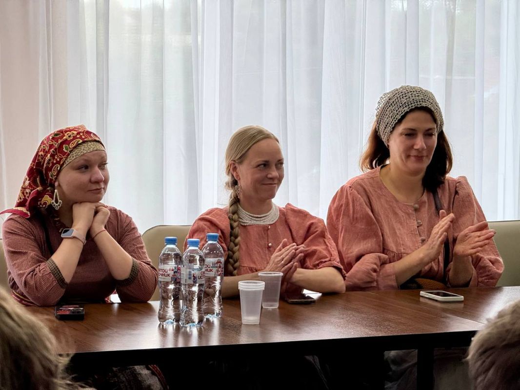 Артём Молчанов: В Большом селе оценил инвестиционную привлекательность и пути дальнейшего промышленного и туристического развития округа Артём Молчанов: В Большом селе оценил инвестиционную привлекательность и пути дальнейшего промышленного и туристического развития округа