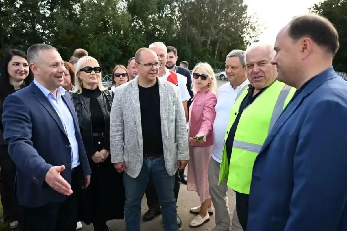 Артём Молчанов: Новые победы Борисоглебской земли: стадион, мост и парк — вместе с жителями Артём Молчанов: Новые победы Борисоглебской земли: стадион, мост и парк — вместе с жителями