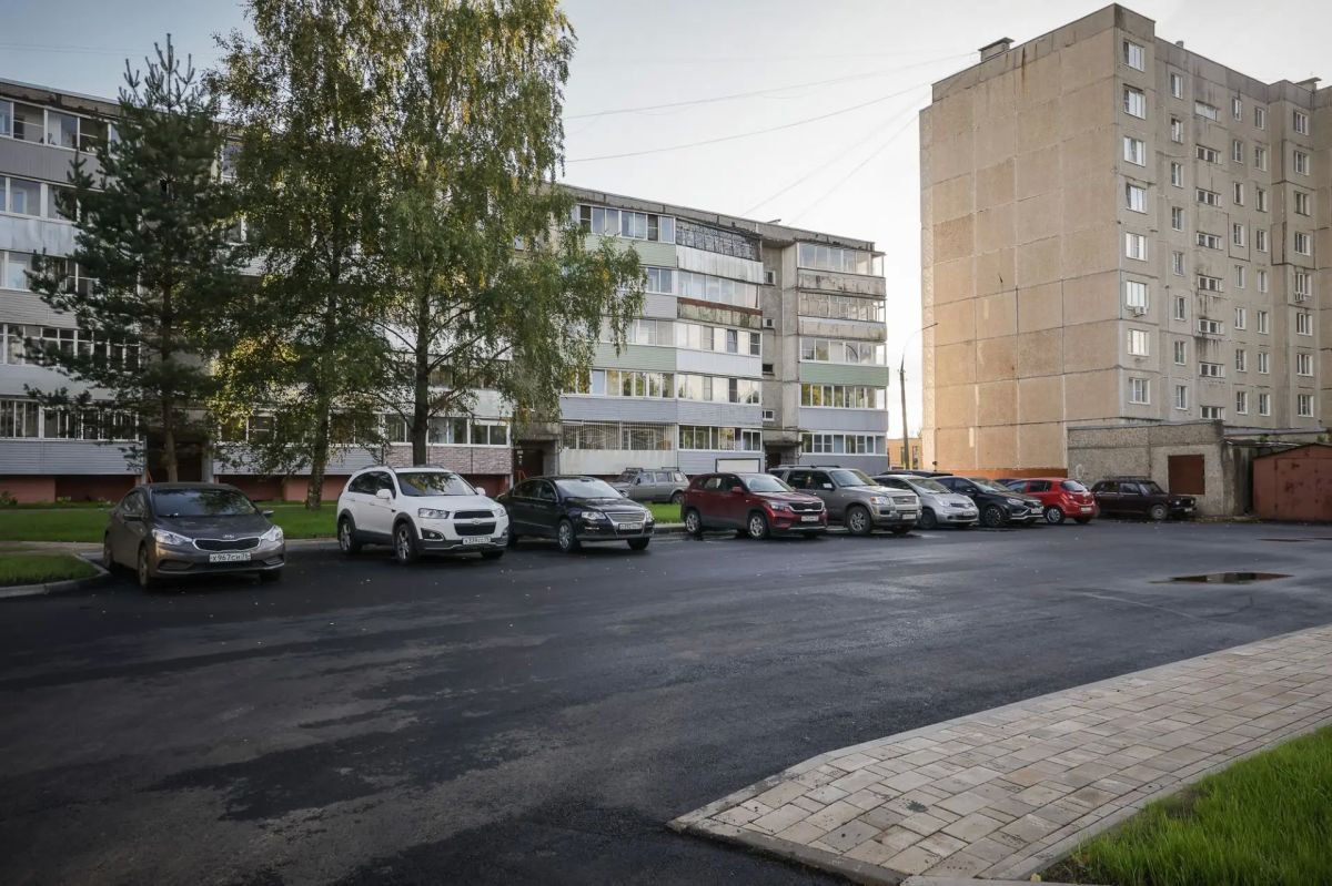 В Рыбинске завершили ремонт двора в Мариевке — на ул. Юбилейной, 14 В Рыбинске завершили ремонт двора в Мариевке — на ул. Юбилейной, 14