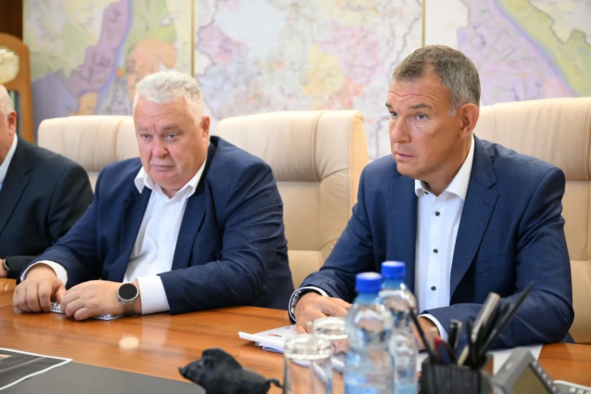 Михаил Евраев: Провел рабочую встречу с начальником Северной железной дороги Рашидом Фердаусовичем Сайбаталовым Михаил Евраев: Провел рабочую встречу с начальником Северной железной дороги Рашидом Фердаусовичем Сайбаталовым