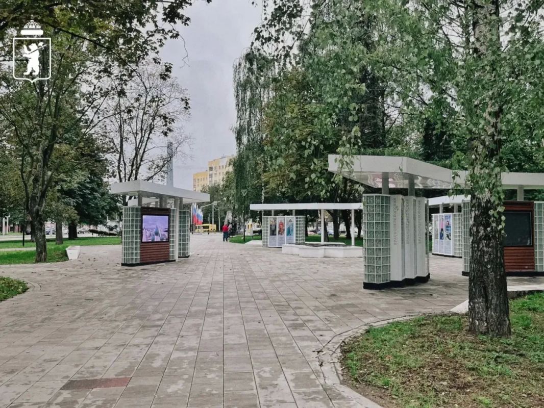 Артём Молчанов: Восстановили подсветку стендов Доски почёта в парке Мира Артём Молчанов: Восстановили подсветку стендов Доски почёта в парке Мира